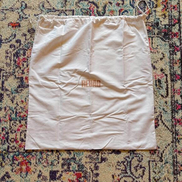 NWOT✨ REBAG Large Dustbag - Picture 1 of 4